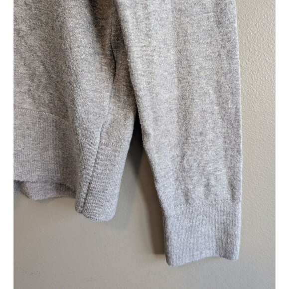 Brooks Brothers Size Medium V-Neck Sweater Womens Gray Pullover Pima Cotton LS - Picture 4 of 6